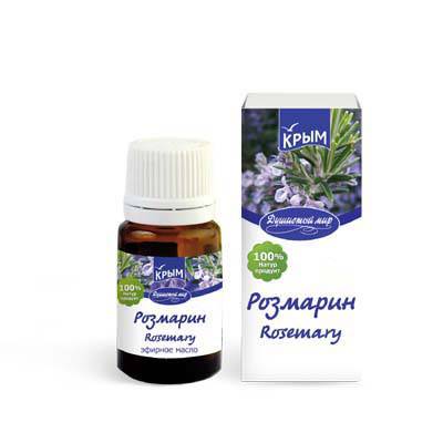 Масло розмарина в упаковке